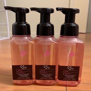 Bath & Body Works Rose Vanilla Aromatherapy gentle foaming hand soap 3pc